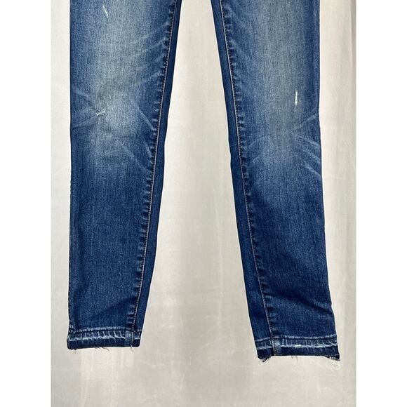 Madewell 10" High-Rise Skinny Jeans: Drop-Hem Edition in Rosecliff Wash. - Picture 8 of 13